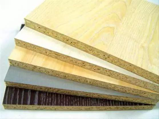 又有學(xué)生因室內(nèi)甲醛超標(biāo)中毒？買什么家具才能讓人放心？