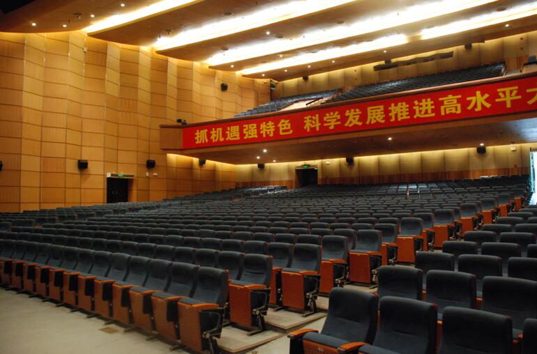 中山大學(xué)辦公家具配套工程案例