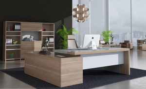 經(jīng)理辦公桌在選購上有什么需要注意的事項(xiàng)。