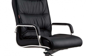 購買合適的辦公椅，對腰椎頸椎都有好處。