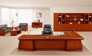 實(shí)木大班臺(tái)開裂褪色，怎么處理和預(yù)防？