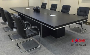 如何才能做好會議桌保養(yǎng)工作來延長其使用壽命呢？