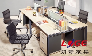 避免木質(zhì)辦公家具被蟲蛀的方法有哪些呢？