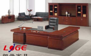 為實(shí)木辦公家具打蠟保養(yǎng)時(shí)需注意哪些要點(diǎn)？